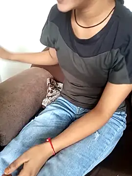 Snapshot of Student_girl2 chatting on 1, 10, 2025 Student girl2 online show from 1, 10, 2025