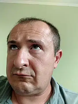 Snapshot of zurab39 chatting on 9, 9, 2025 zurab39 online show from 9, 9, 2025