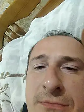 Snapshot of zurab39 chatting on 18, 9, 2025 zurab39 online show from 18, 9, 2025