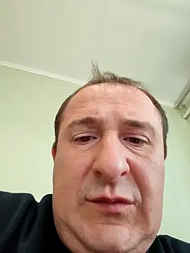 Snapshot of zurab39 chatting on 24, 11, 2025 zurab39 online show from 24, 11, 2025