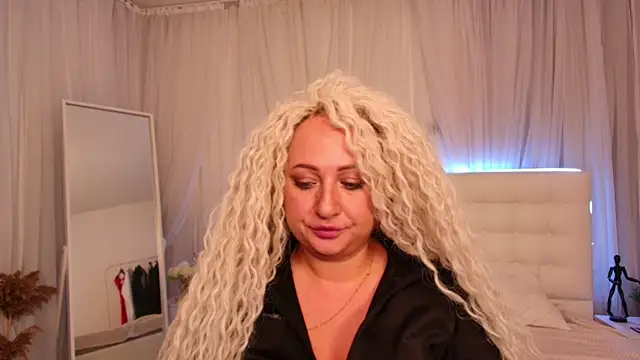 Lilit 1Love online show from 2, 10, 2025