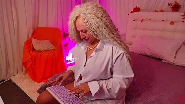 Lilit 1Love online show from 29, 10, 2025