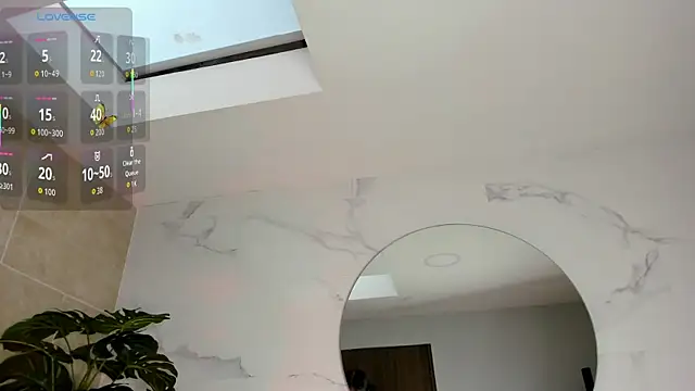 Mila Hank  online show from 7, 10, 2025