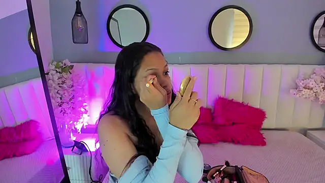 Mila Hank  online show from 27, 11, 2025