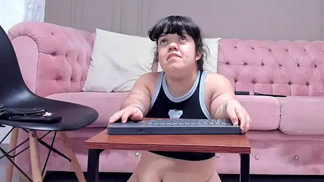PamelaBonnet mml online show from 24, 5, 2026