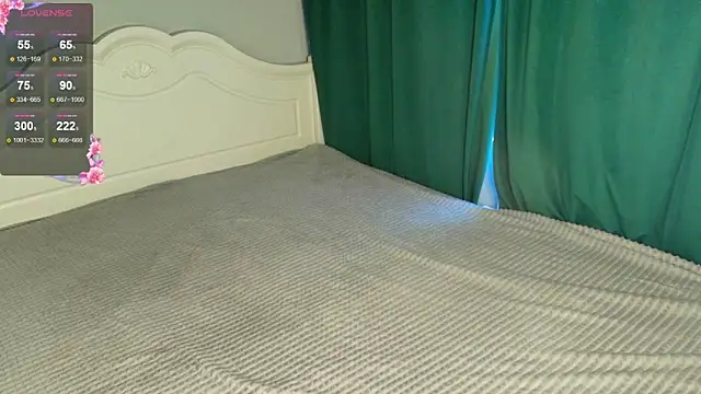 katerine Monroe online show from 17, 9, 2025