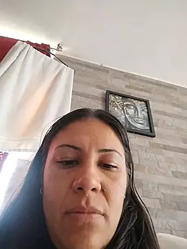 KittyHoleshot87 online show from 13, 3, 2026