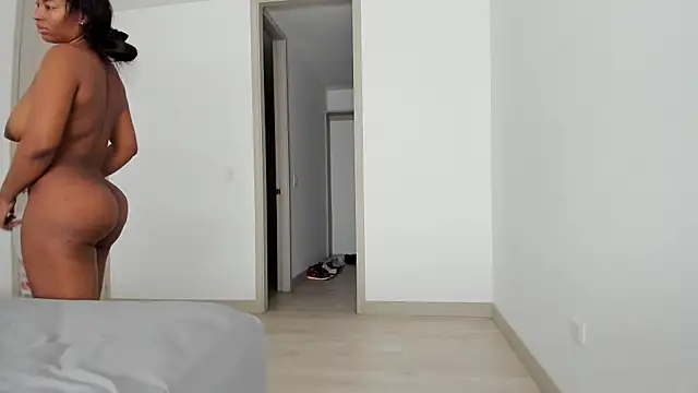 Meganbelford1 online show from 24, 2, 2026