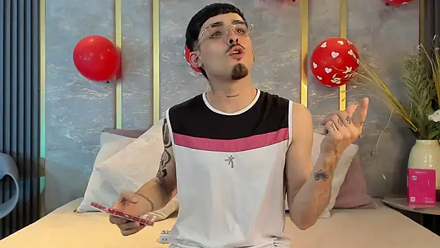 NikoStone  online show from 14, 2, 2026