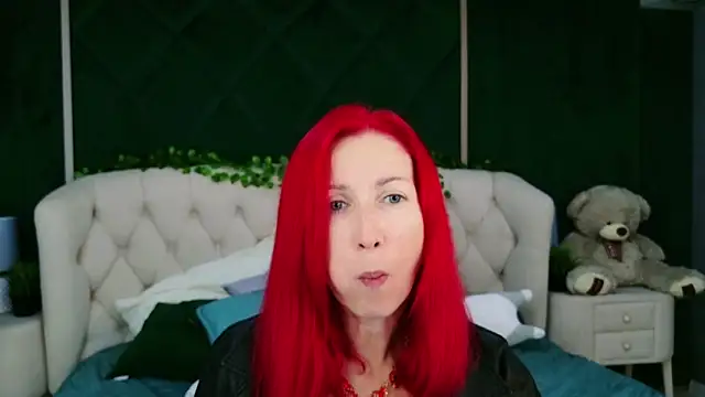 Sofia Lix online show from 6, 10, 2025