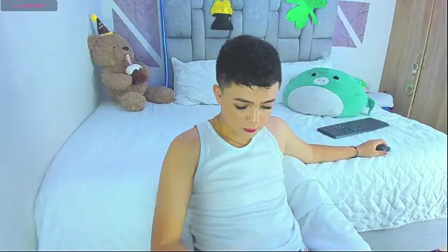 christopher Hot online show from 23, 3, 2026