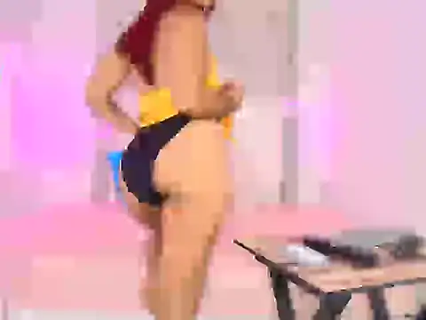 Snapshot of Redhair6 chatting on 28, 10, 2025 Redhair6 online show from 28, 10, 2025