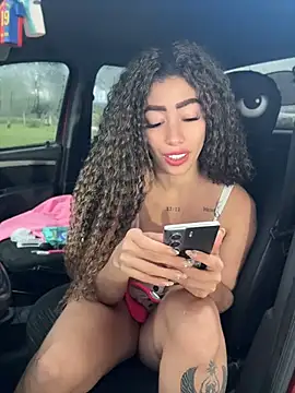 roxyrougee online show from 15, 5, 2026
