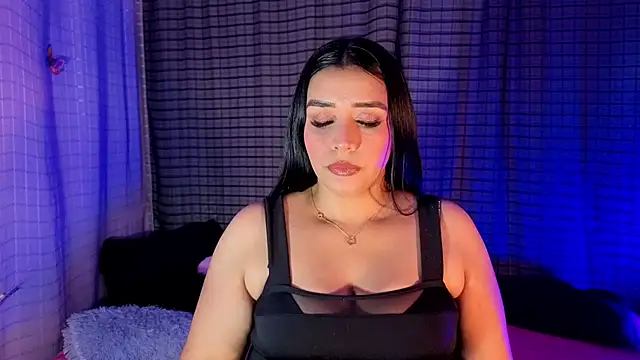 Kayleemorales online show from 23, 10, 2025