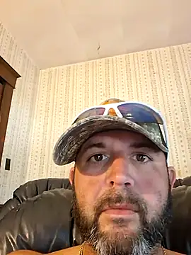 Snapshot of Bush_smusher chatting on 21, 10, 2025 Bush smusher online show from 21, 10, 2025