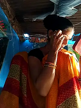 Snapshot of Jooli_xx chatting on 15, 9, 2025 Jooli xx online show from 15, 9, 2025