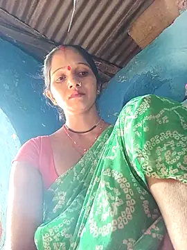 Snapshot of Jooli_xx chatting on 17, 9, 2025 Jooli xx online show from 17, 9, 2025