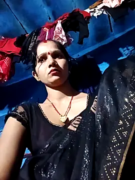 Snapshot of Jooli_xx chatting on 2, 10, 2025 Jooli xx online show from 2, 10, 2025