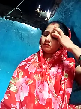 Snapshot of Jooli_xx chatting on 2, 5, 2026 Jooli xx online show from 2, 5, 2026
