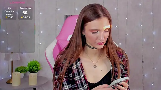 Alisha Green online show from 24, 10, 2025