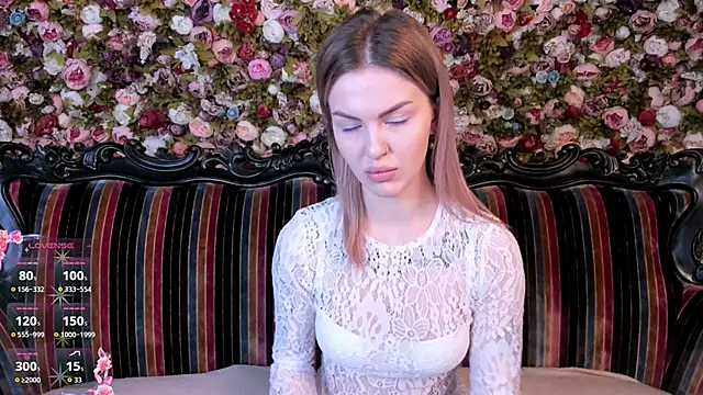 Snapshot of NaomiSol chatting on 27, 11, 2025 NaomiSol online show from 27, 11, 2025