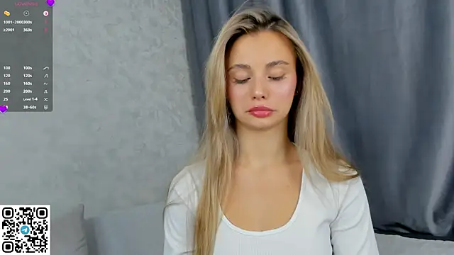 Snapshot of NaughtySeraphine chatting on 21, 11, 2025 NaughtySeraphine online show from 21, 11, 2025