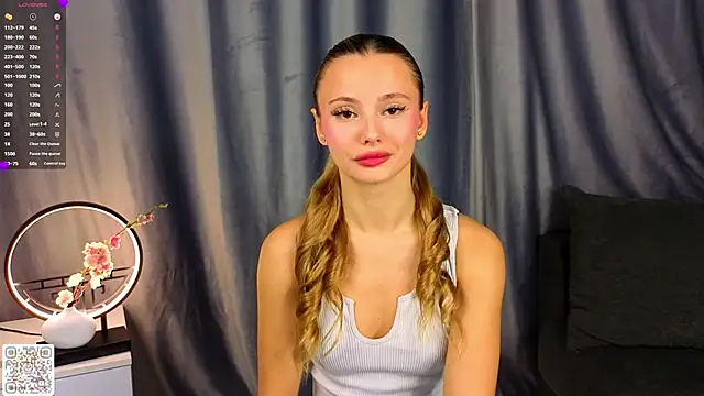 Snapshot of NaughtySeraphine chatting on 25, 2, 2026 NaughtySeraphine online show from 25, 2, 2026