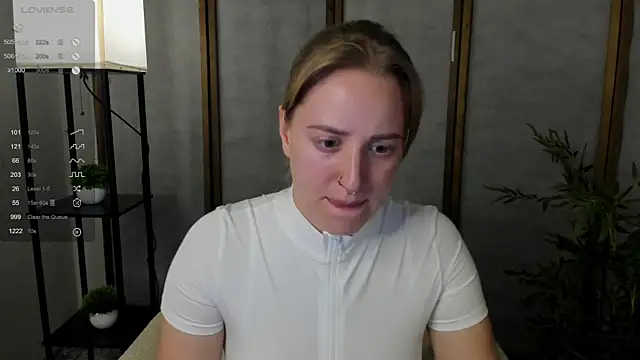 Alice Cire online show from 10, 10, 2025