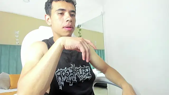 Muscle Scott online show from 23, 9, 2025