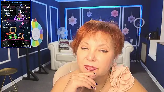 Snapshot of Kira_Kenett chatting on 24, 9, 2025 Kira Kenett online show from 24, 9, 2025