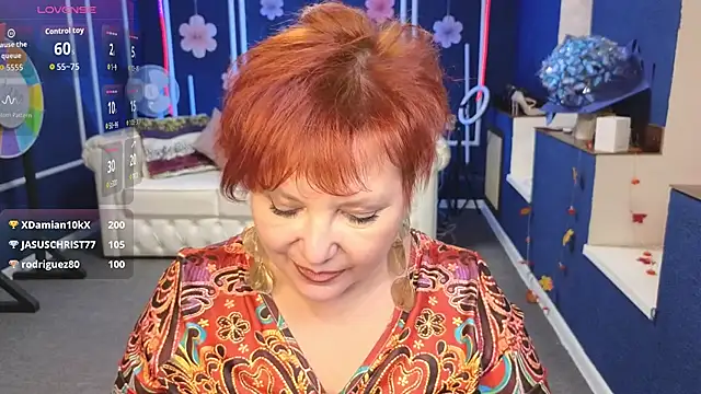 Kira Kenett online show from 26, 11, 2025