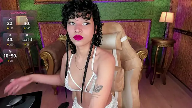 DaniCollinn  online show from 17, 10, 2025