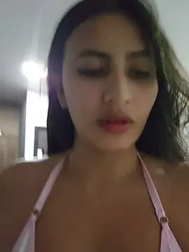 Snapshot of Rumy_2005 chatting on 17, 1, 2026 Rumy 2005 online show from 17, 1, 2026