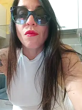 Snapshot of sexy7883 chatting on 9, 3, 2025 sexy7883 online show from 9, 3, 2025