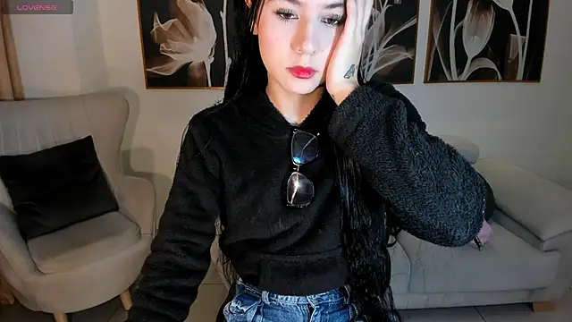 LaurentConnor online show from 16, 10, 2025