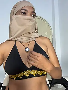 Snapshot of Yuli_arabic chatting on 12, 5, 2026 Yuli arabic online show from 12, 5, 2026