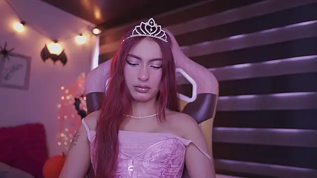 Snapshot of Rebecah_1 chatting on 29, 10, 2025 Rebecah 1 online show from 29, 10, 2025