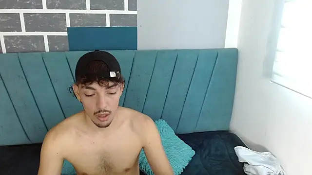 Snapshot of Jake_laraxxx chatting on 27, 9, 2025 Jake laraxxx online show from 27, 9, 2025