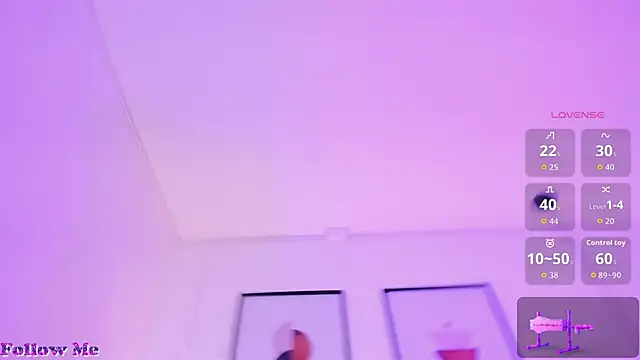 Snapshot of saraa_romero chatting on 7, 5, 2026 saraa romero online show from 7, 5, 2026