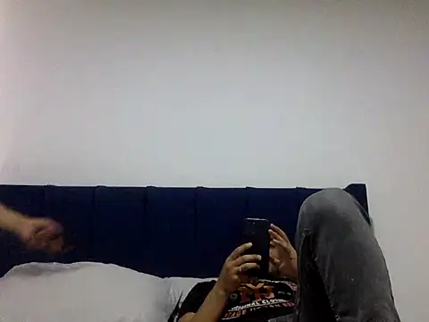 KianxxTeach online show from 6, 11, 2025