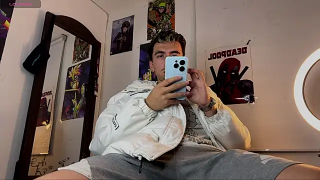 Snapshot of liamty_luxor chatting on 9, 10, 2025 liamty luxor online show from 9, 10, 2025