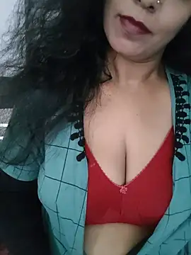 Snapshot of Deepa_Sharma143 chatting on 18, 7, 2026 Deepa Sharma143 online show from 18, 7, 2026