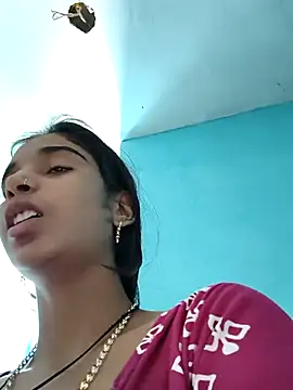 Hot-Soniya2 online show from 16, 11, 2025