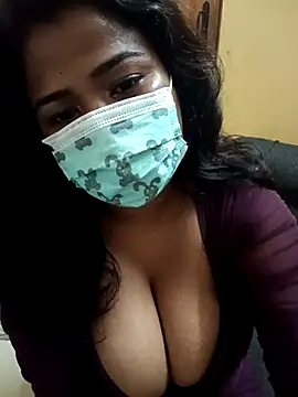 Snapshot of HAANNIAA chatting on 19, 10, 2025 HAANNIAA online show from 19, 10, 2025