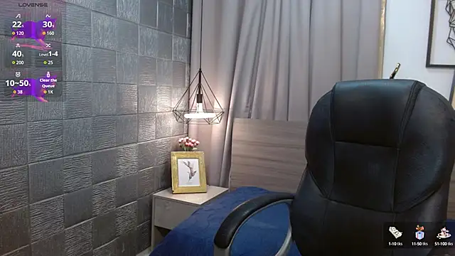 Iantwink18 online show from 6, 10, 2025