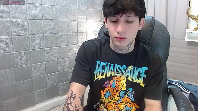 Iantwink18 online show from 20, 11, 2025