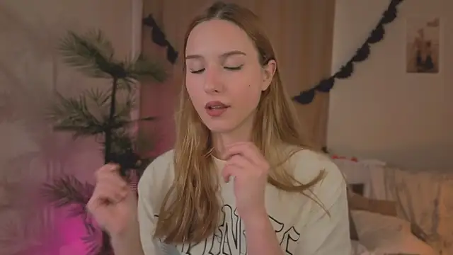 Snapshot of Vegas_V chatting on 21, 10, 2025 Vegas V online show from 21, 10, 2025