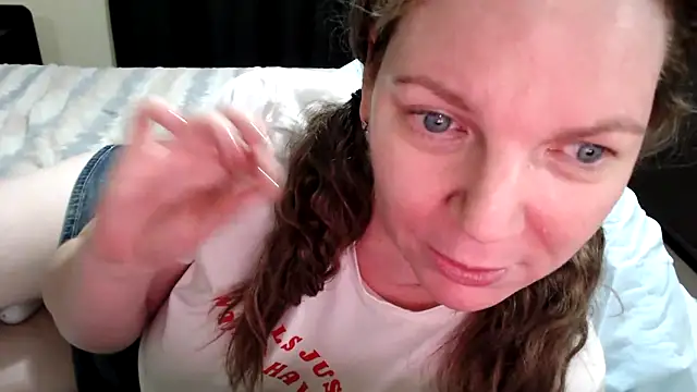 aussiepeaches online show from 17, 1, 2026