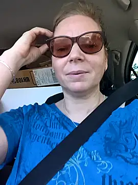 aussiepeaches online show from 8, 4, 2026