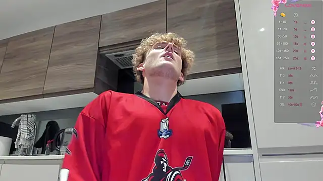 DominantAlex18 online show from 4, 12, 2025